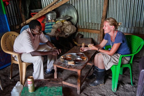 Andrea Dijkstra in Zuid-Soedan. Foto Jeroen van Loon.
