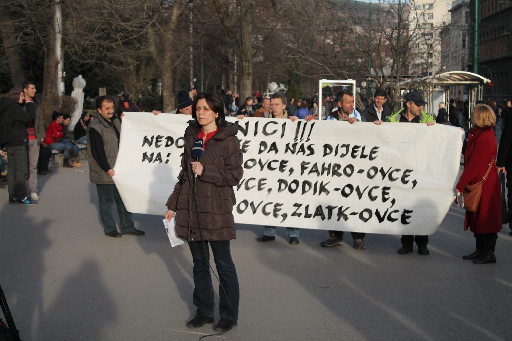 Demonstratie in Sarajevo. Foto Gerwin Peelen
